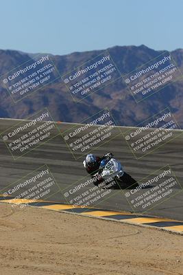 media/Mar-21-2025-CVMA Friday Practice (Fri) [[30cd4fe323]]/3-Racer 2/Session 2 (Bowl)/